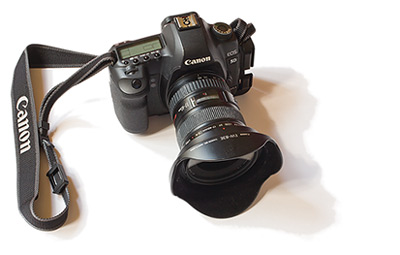 Canon EOS 5D Mark II with 17-40mm lens